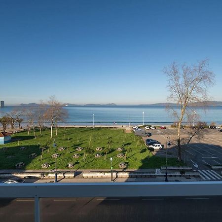 Primera Linea De Playa Samil Costa Con Garaje Incluido Vigo Dış mekan fotoğraf